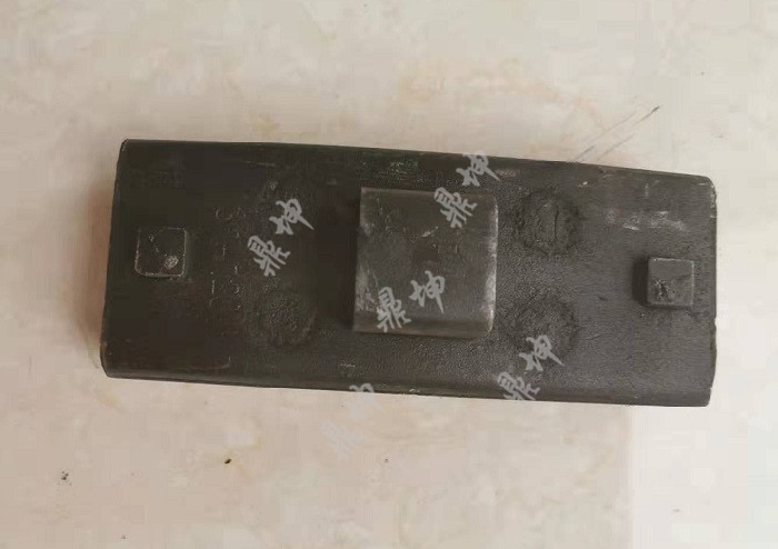 東風8B機車合成閘瓦